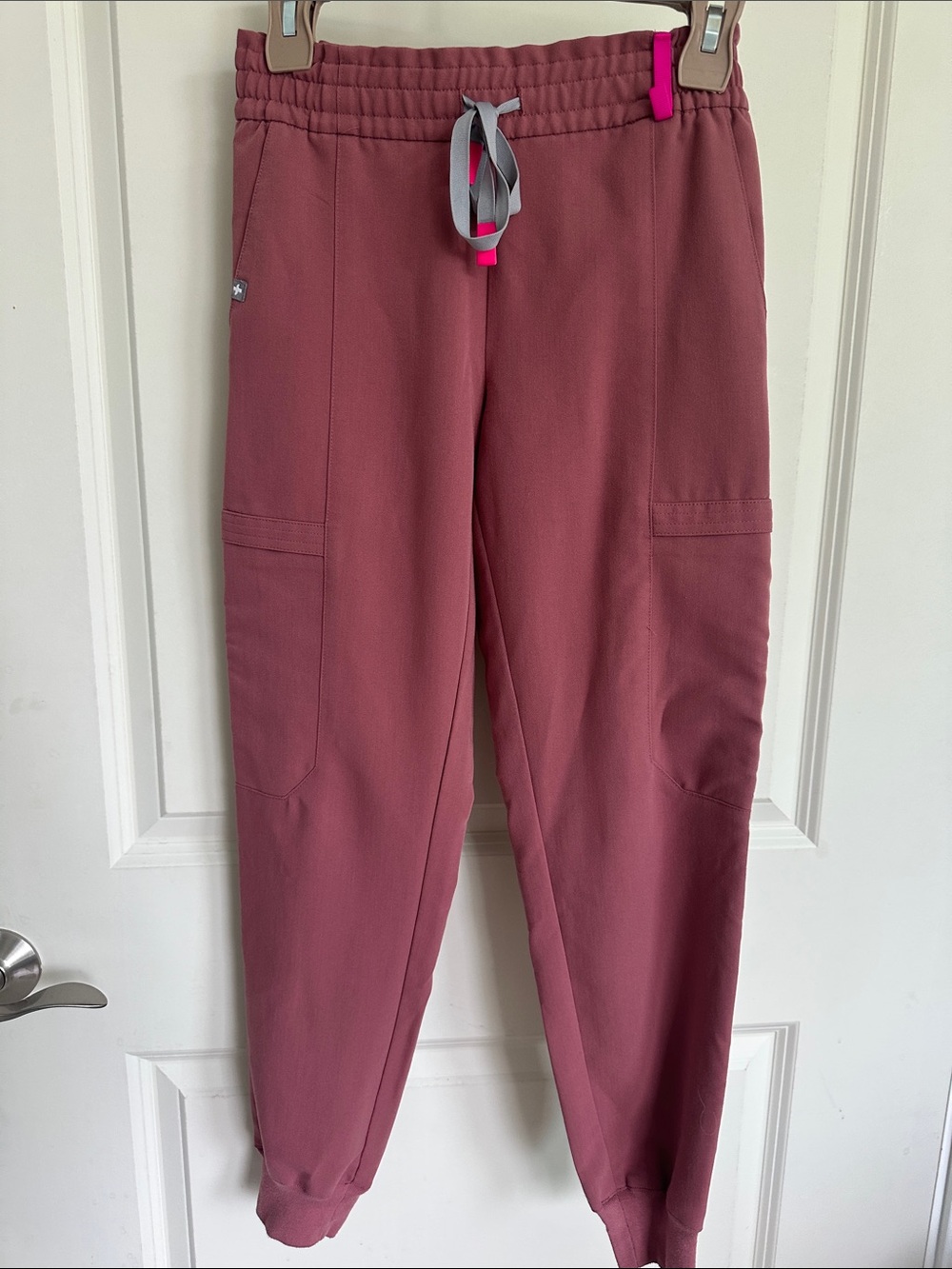 Figs Mauve Dusty Rose scrub Pants -size XXS Petite